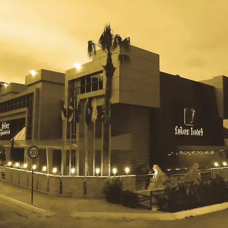 Faber Aparthotel 3*