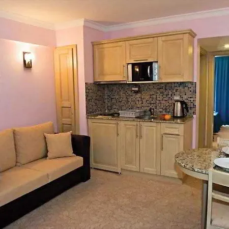 Faber Apartahotel 3*