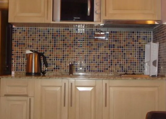 Faber מלון דירות 3*